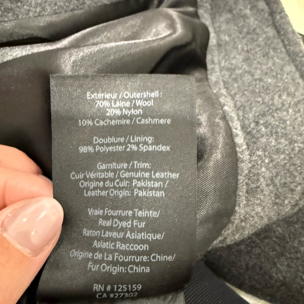 MACKAGE WOOL and CASHMERE coat with removable real fur colour - Picture 5 of 7